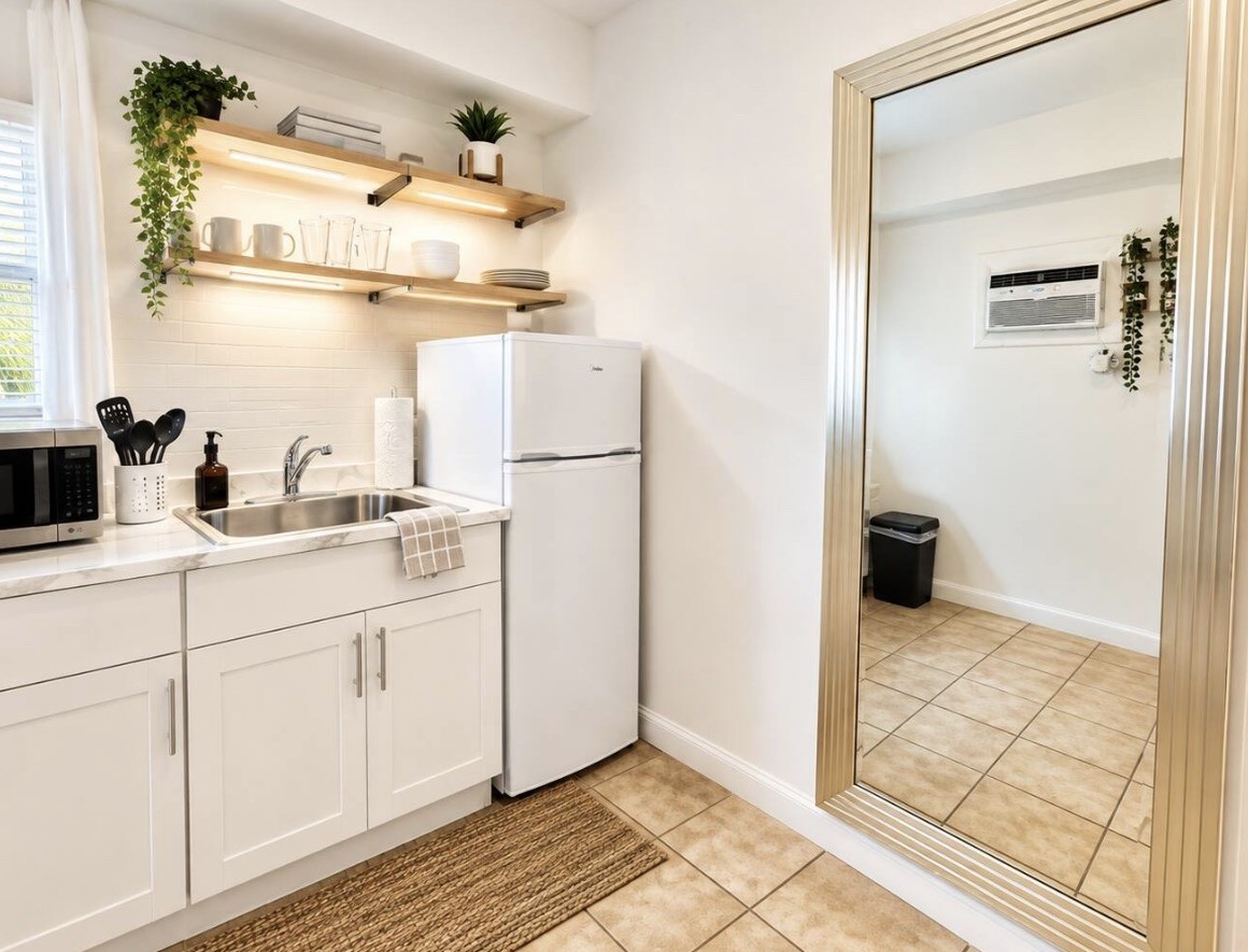 Monthly Private Studio · Little Havana